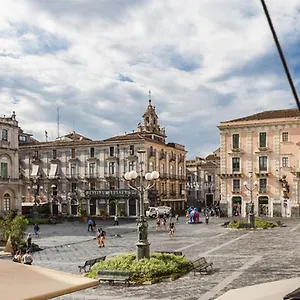 La Di Piazza Dell'universita , Catania Italy